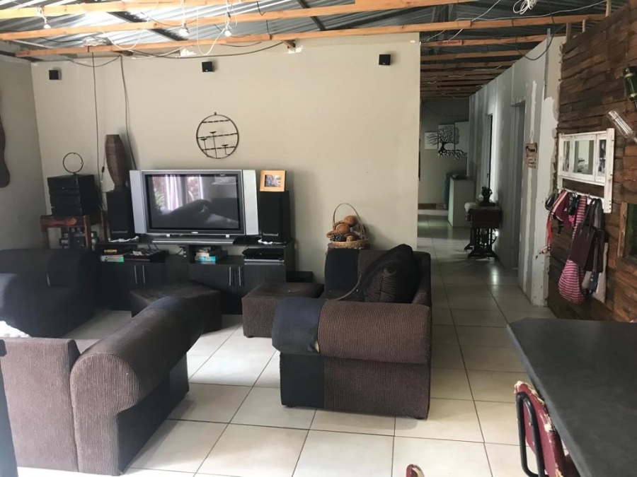 4 Bedroom Property for Sale in Maselspoort Free State